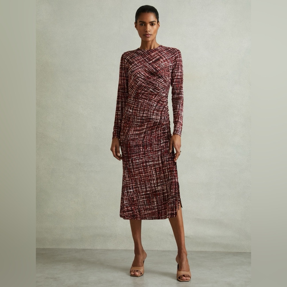 Reiss Textured Long Sleeve Dress in Burgundy and Black